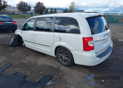 2015 Chrysler Town & Country S z USA, uszkodzony, nr VIN 2C4RC1HG6FR720097